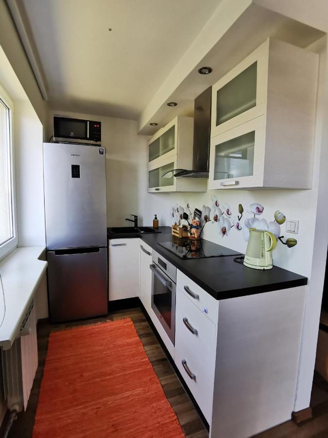 Kesklinna Silla Apartment - Free Parking ปาร์นู ภายนอก รูปภาพ
